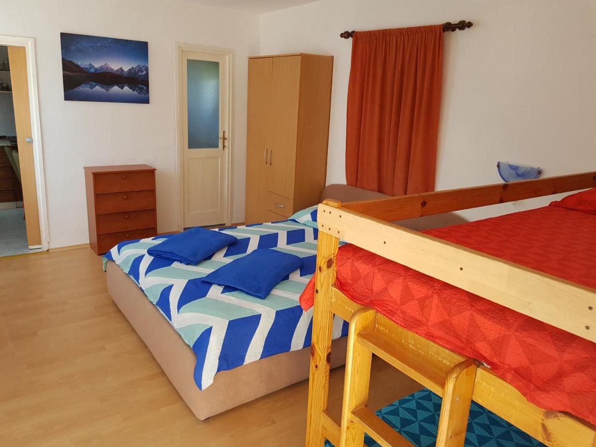 Apartments Nikol Lopar Exterior foto